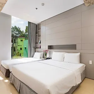 Lucky Star Q5 *** Ho Chi Minh-staden